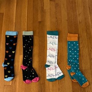 NWOT. Colorful Patterned Knee-High Compression Socks Set